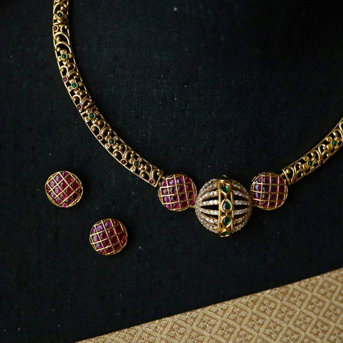 Antique ruby stone short necklace and earrings 81466375