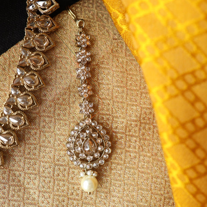 Trendy short necklace with earrings and tikka 14854978