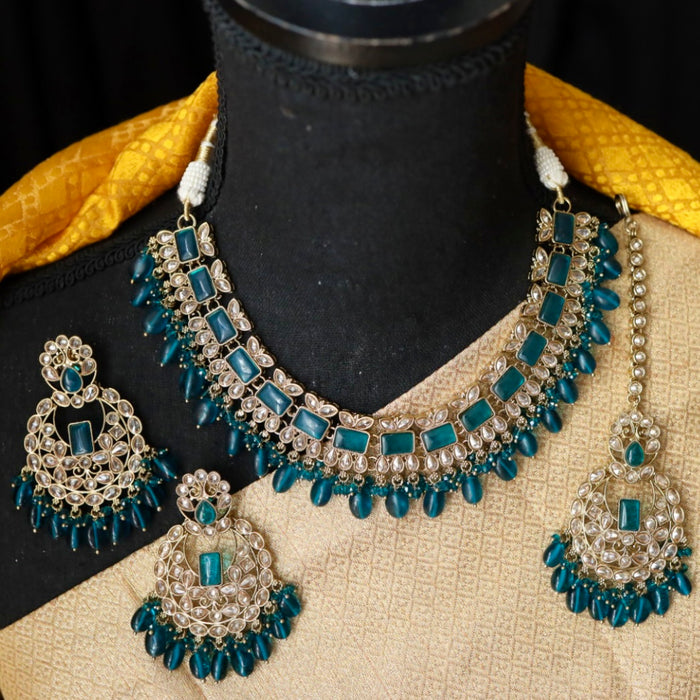 Trendy green bead short necklace with earrings and tikka 14811555