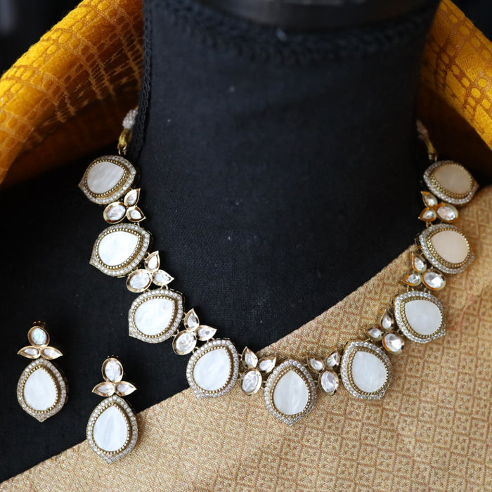 Trendy mother of pearl stone short necklace with earrings and tikka 1485424