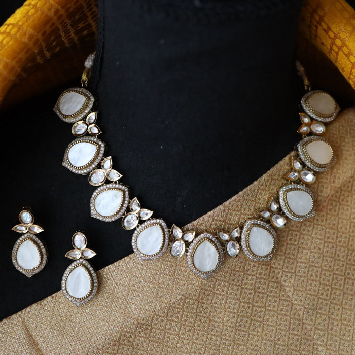 Trendy mother of pearl stone short necklace with earrings and tikka 1485424