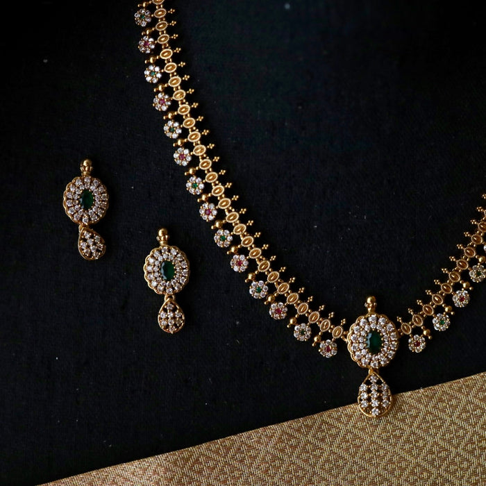 Antique gold simple short necklace and earrings 81643
