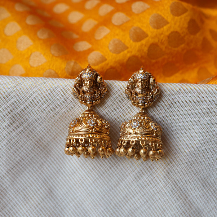 Antique white stone jumka earrings AJ434