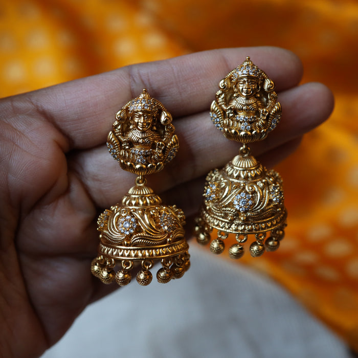 Antique white stone jumka earrings AJ434