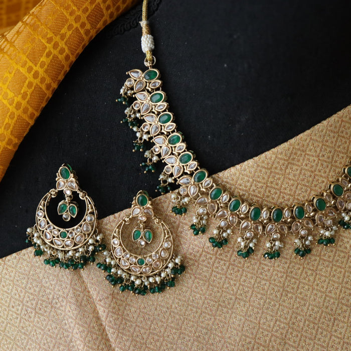 Trendy green pearl short necklace with earrings and tikka 148223