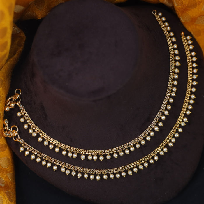 Antique gold and pearl simple traditional anklet 875541