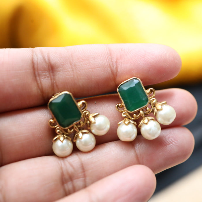 Antique green stone studd earring 46667122976