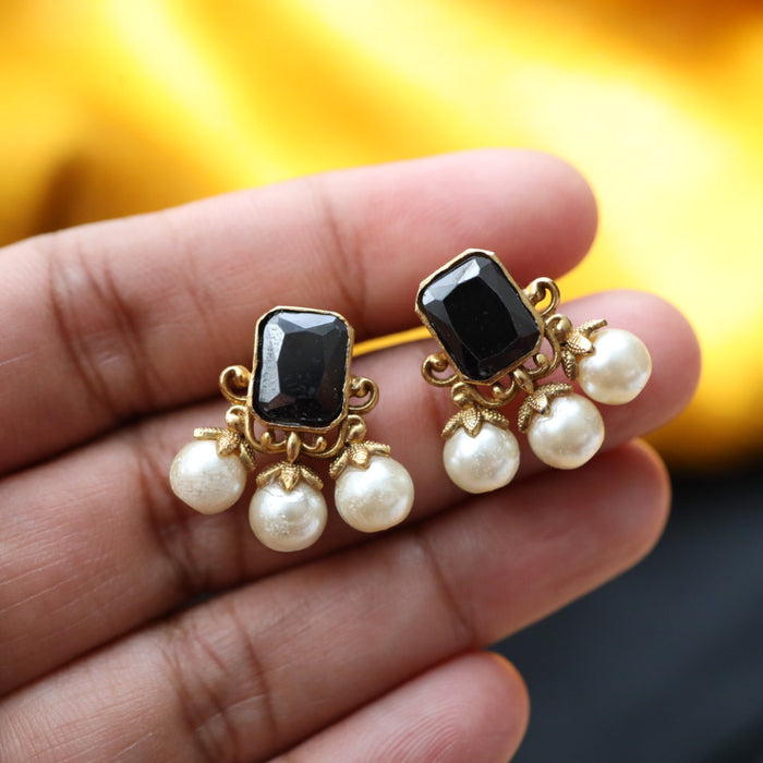 Antique black stone studd earring 46667122980