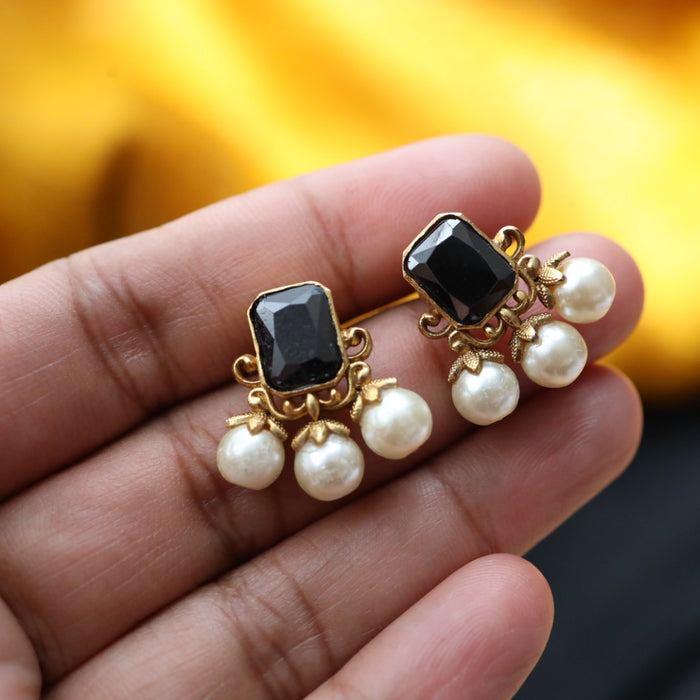 Antique black stone studd earring 46667122980