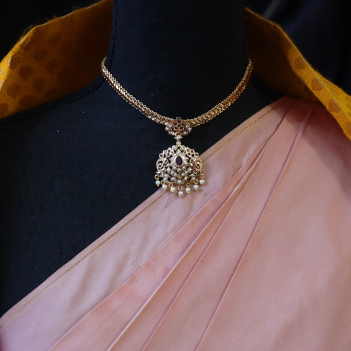 Heritage gold plated padakam short pearl chain 16577657