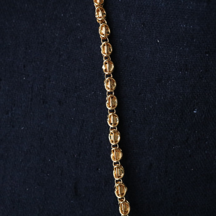 Heritage gold plated long chain 8999