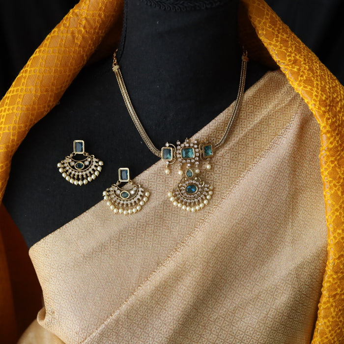 Antique blue short necklace with earrings 9890822