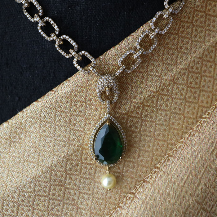 Victorian green stone short necklace with earrings V1013