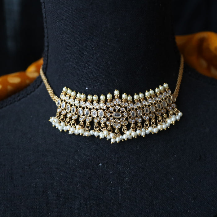 Antique  white short necklace with earrings 148548