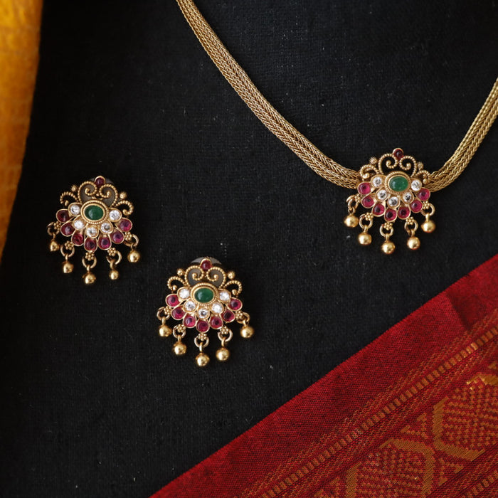 Antique choker necklace and earrings 894449