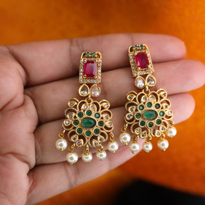 Antique flat earrings 1246736