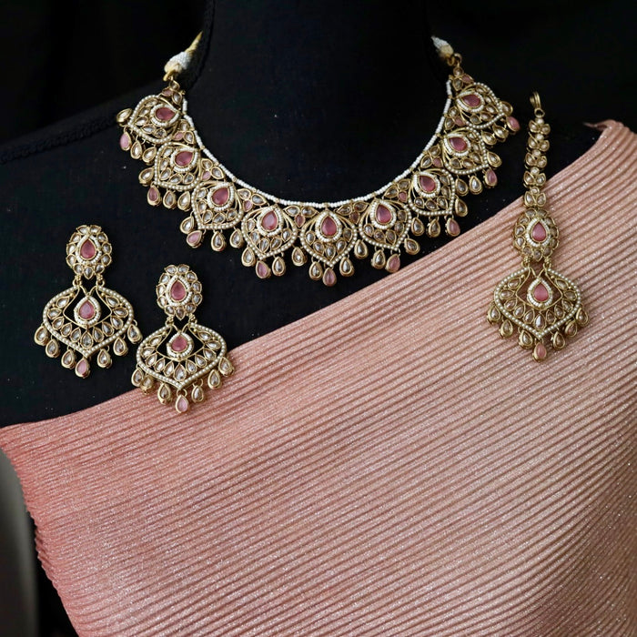 Trendy pink bead choker necklace with earrings and tikka 7551333