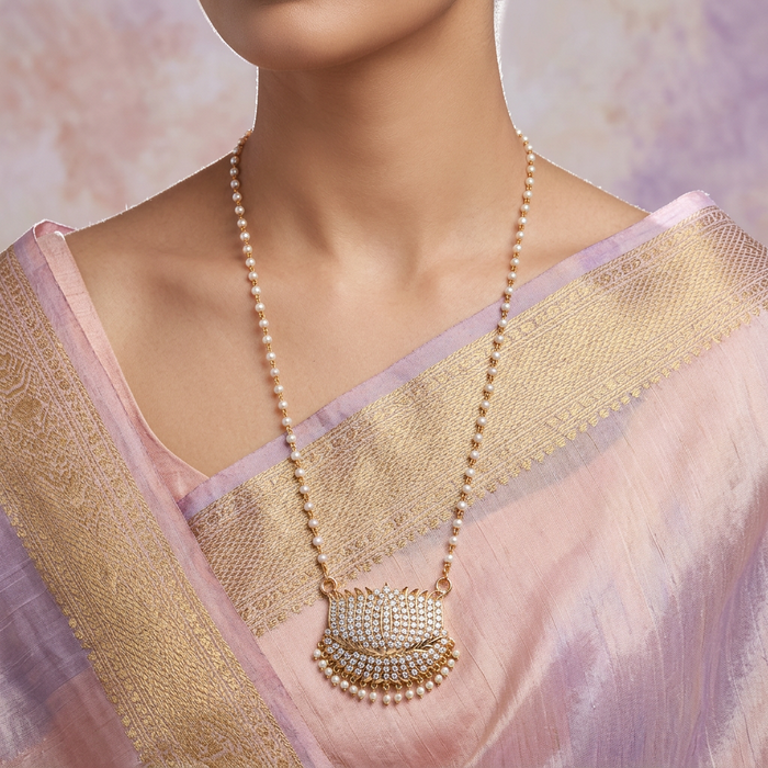 Heritage gold plated white padakam necklace 16575955