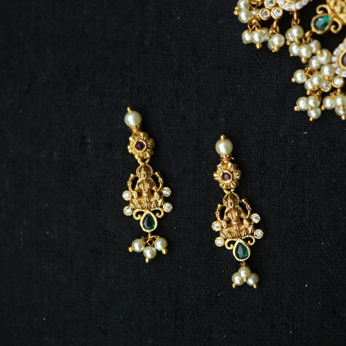 Antique pearl necklace with earrings 165469