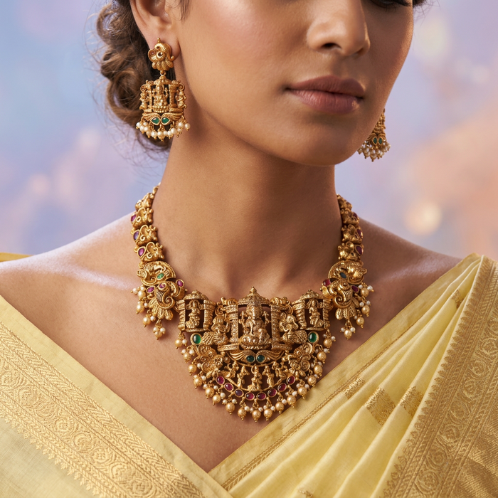 Antique temple short necklace with earrings S1B221