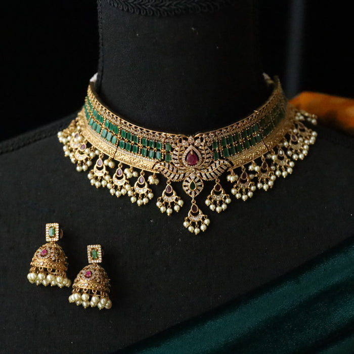 Antique green stone choker necklace with jumka earrings 14891
