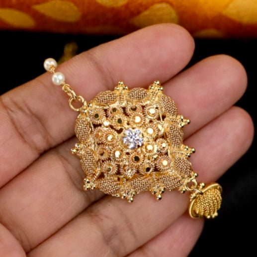 Heritage pearl gold plated maang tikka 144781