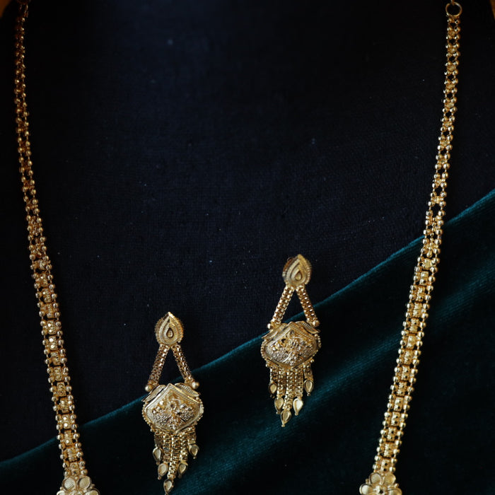 Heritage gold plated long necklace with earrings 134619