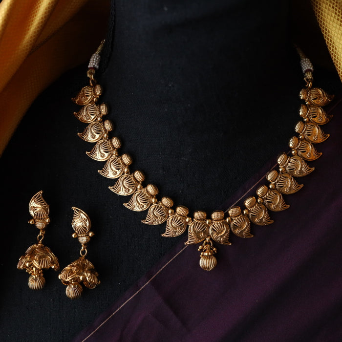 Antique gold short necklace and earrings SS11089