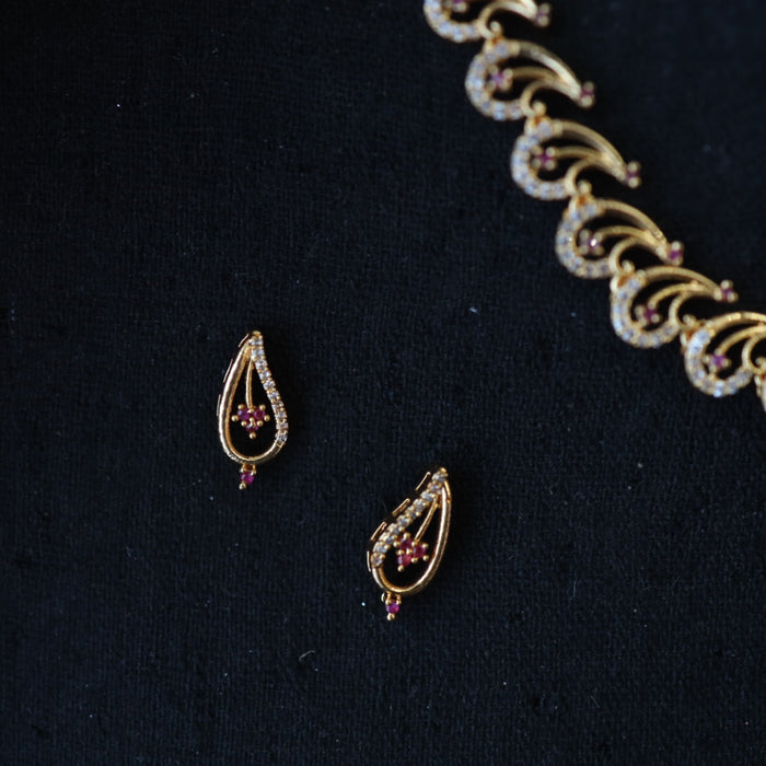 Heritage gold plated ruby white short necklace with earrings 14855565