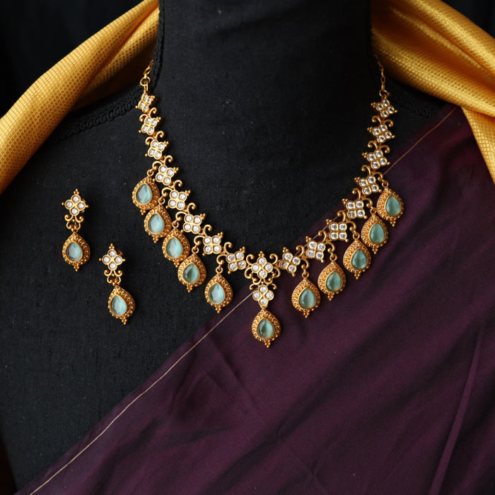 Antique short blue stone necklace with earrings SS11063