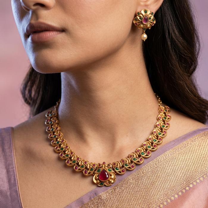 Antique short necklace with earrings SS10066