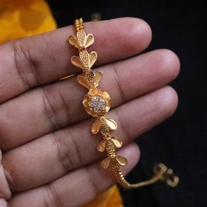 Heritage gold plated bracelet- one size - 104071