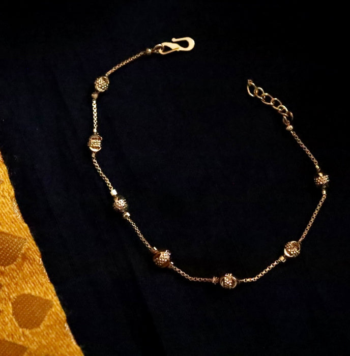 Heritage gold plated bracelet- one size - 104078