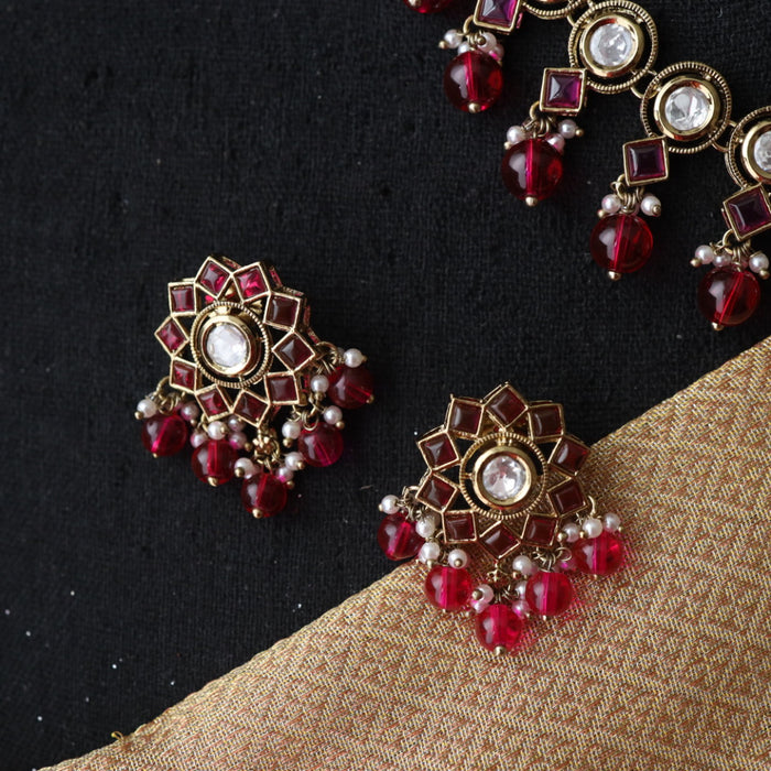 Trendy pink bead short necklace with earrings and tikka 4855544