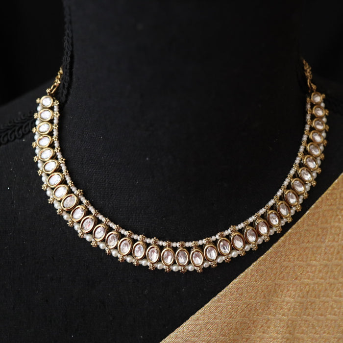 Trendy white bead choker necklace with earrings and tikka 111422
