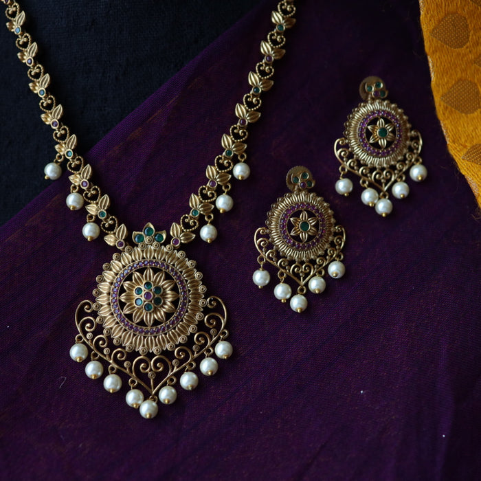 Antique short necklace with earrings TTS4054