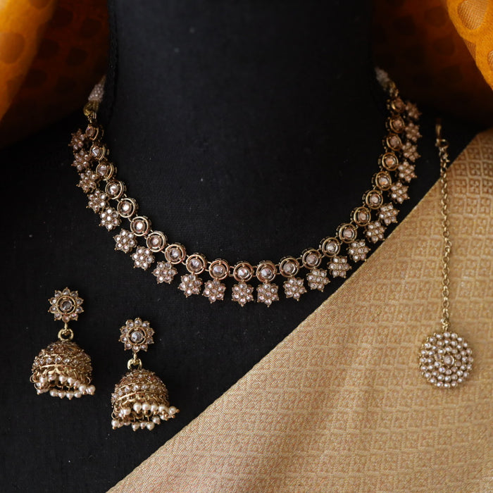 Trendy choker necklace with earrings and tikka 1649112