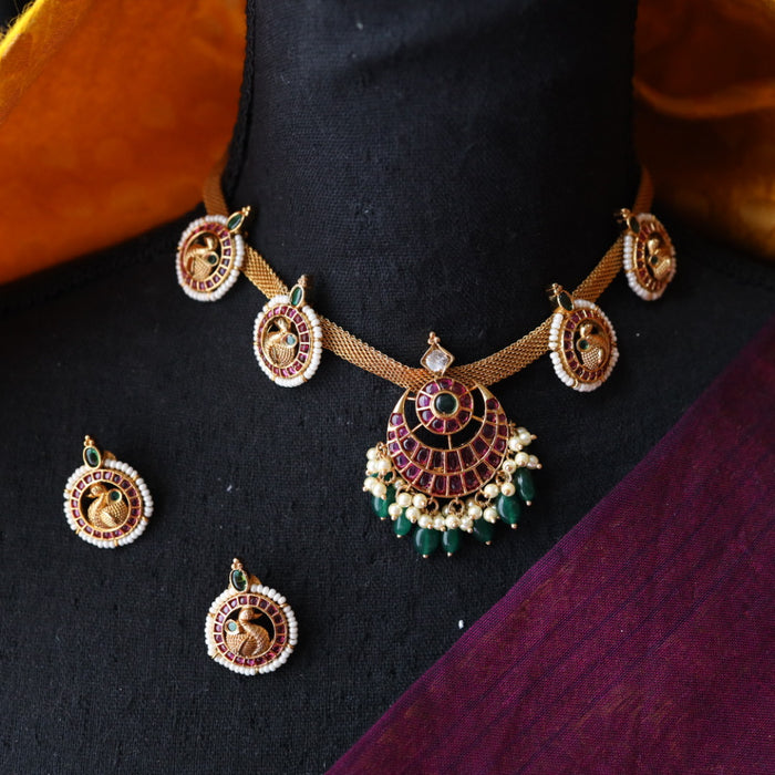 Antique short necklace with earrings TTS410