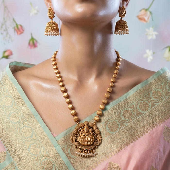 Antique pendant long necklace with earrings PEN099