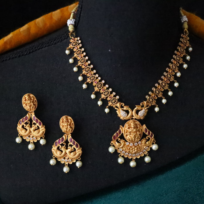 Antique short necklace and earring 1567566
