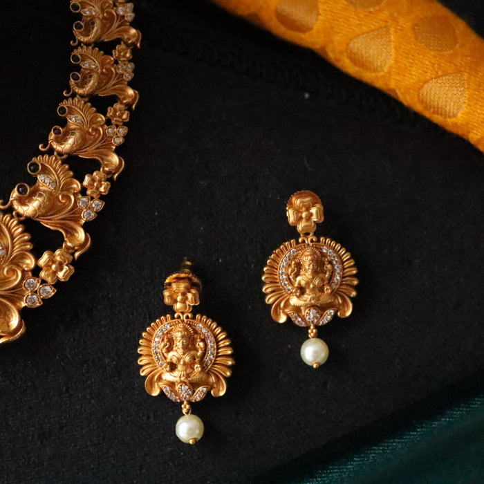 Antique gold short necklace and earrings  1473