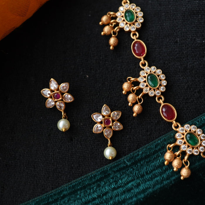 Antique short necklace with earrings TT02078