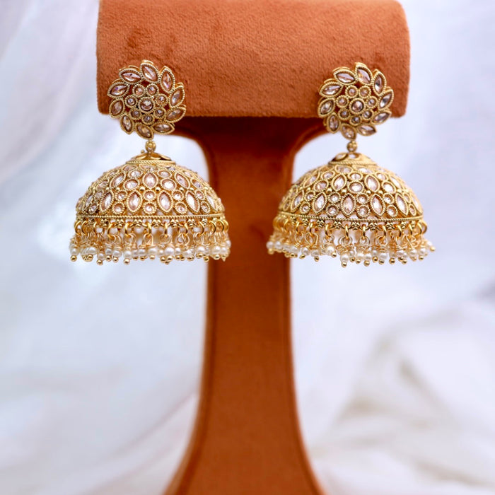 Trendy gold and pearls jumka earrings 23046