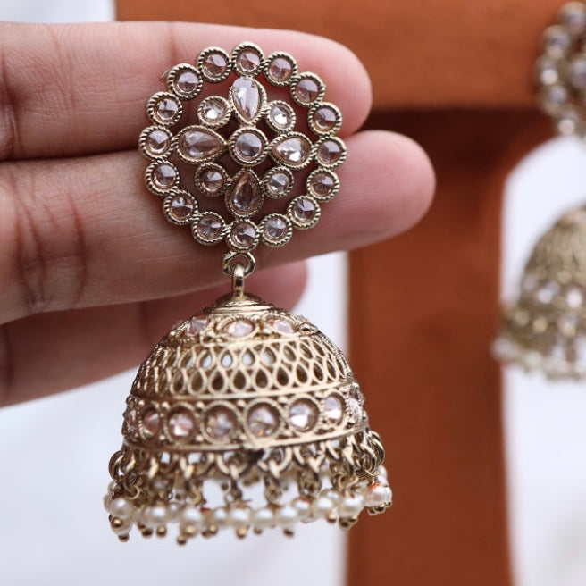 Trendy Antique stone and pearls jumka earrings 23060