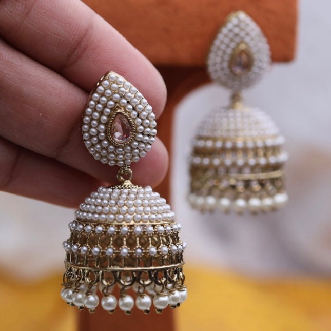 Trendy Antique stone and pearls jumka earrings 23059