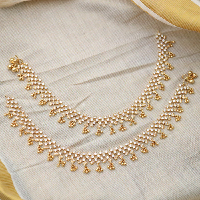 Heritage gold white stone traditional anklet HAN009