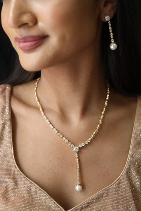 CZ gold tone pearl short necklace with earrings 144901