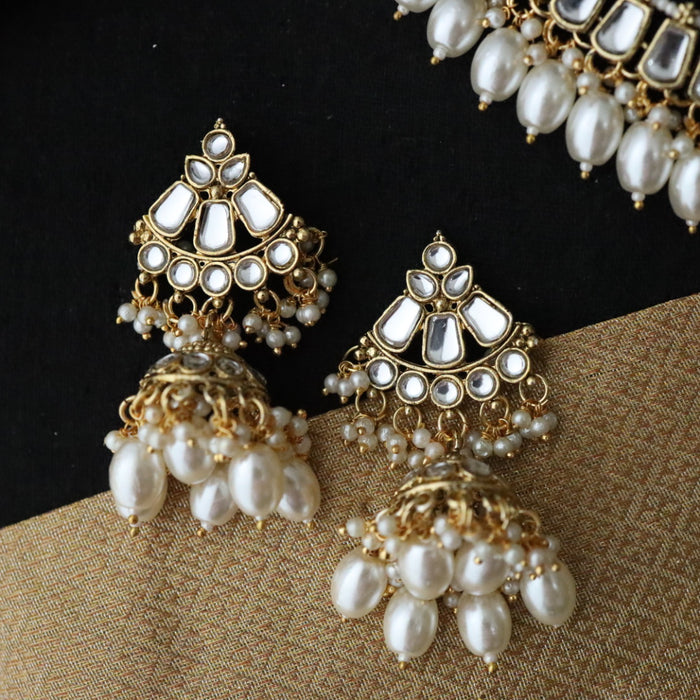 Heera white Kundan stone and pearls necklace with earrings and tikka 1763344