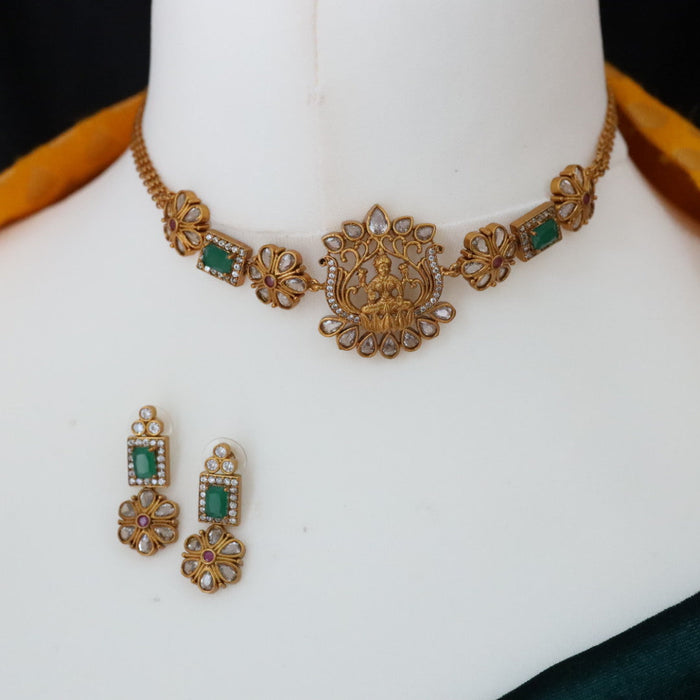 Antique choker necklace with earrings 177001