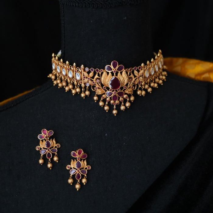 Antique choker necklace and earrings  15715